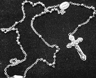 Fad Antique silver beaded rosary necklace with crucifix.