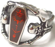 Stainless steel red skull casket ring