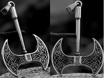 Mio Queena Viking celtic knot double sided stainless steel axe pendant