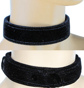 Funk Plus 1 1/8 inch o-ring black velvet snap choker