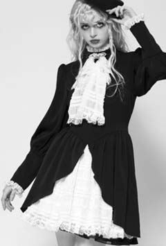Dark in Love black/white puff sleeve Lolita dress