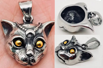 Mio Queena stainless steel moon cat head pendant