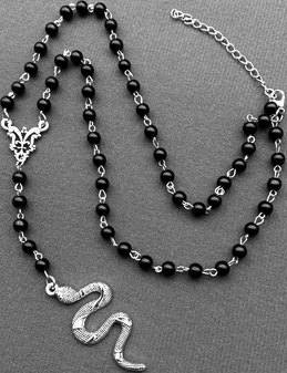 Mio Queena snake glass beaded rosary style necklace